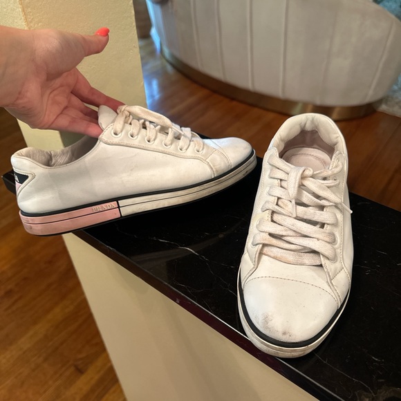 Prada shoes - Picture 3 of 6